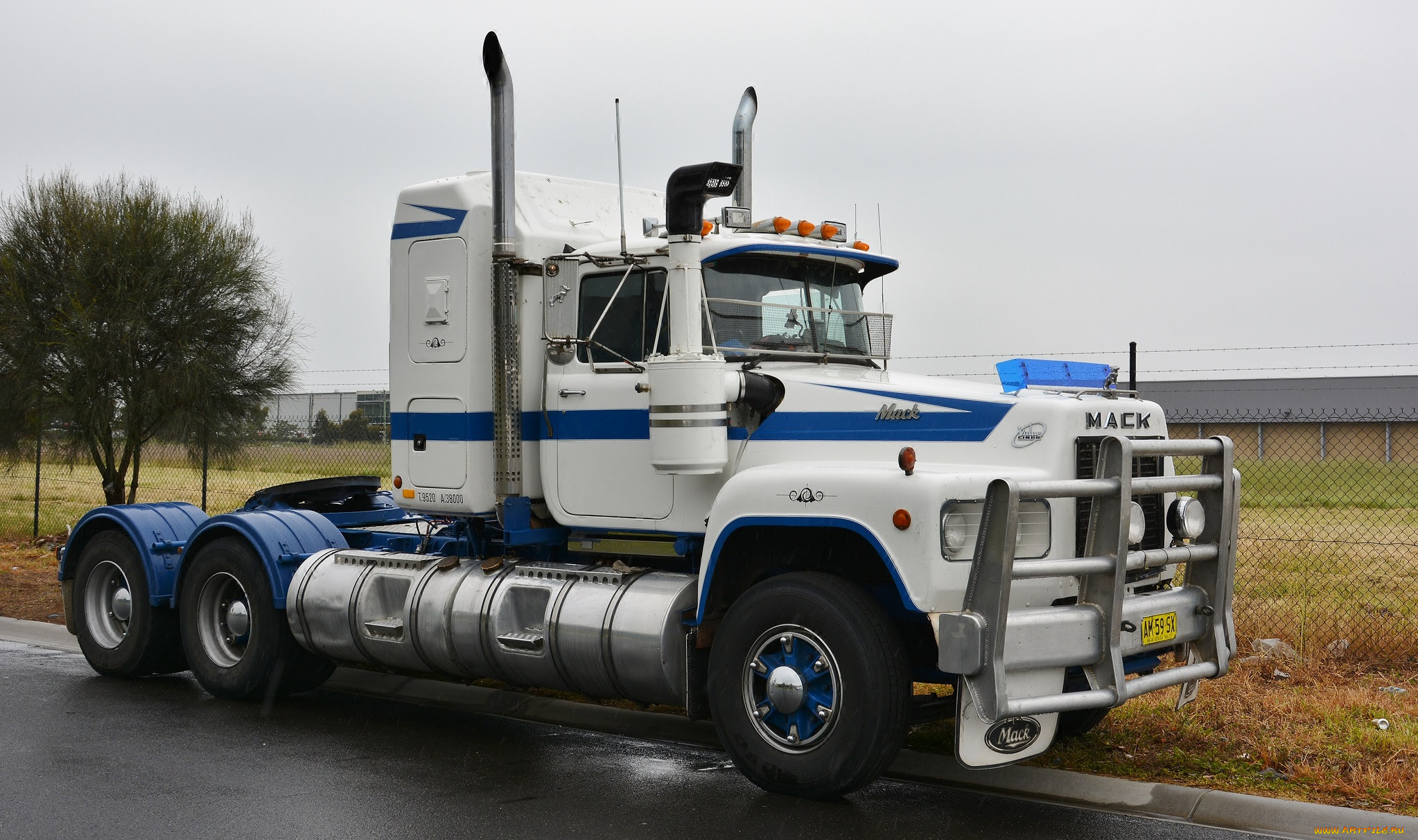 mack, , trucks, inc, , , 